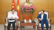 Phó Trưởng Ban Chính sách, chiến lược Trung ương Nguyễn Đức Hiển tiếp GS Kenichi Ohno, Viện Nghiên cứu Chính sách Quốc gia Nhật Bản (GRIPS)
