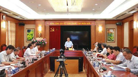 Tọa đàm khoa học về thể chế thúc đẩy hợp tác, liên kết vùng, giải quyết các điểm nghẽn, tạo động lực phát triển mới:  Thí điểm cho vùng kinh tế trọng điểm phía Nam