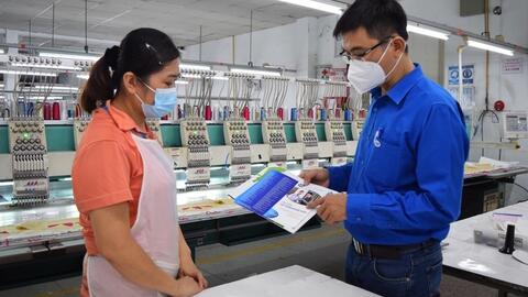 Ngăn chặn “tín dụng đen” trong công nhân lao động
