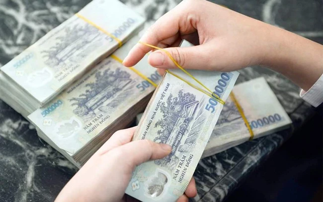 Từ tháng 10/2022, chính sách tiền lương của công chức, viên chức có điểm gì mới?