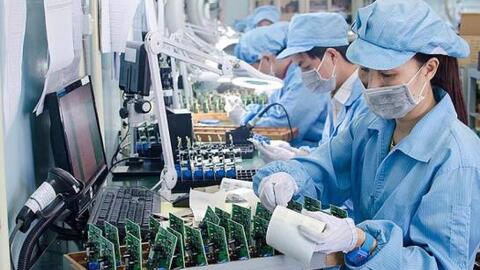 Nền kinh tế nhiều điểm sáng, tạo đà tăng trưởng cho quý 3
