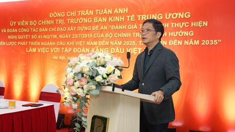 Trưởng Ban Kinh tế Trung ương làm việc với Tập đoàn Xăng dầu Việt Nam về Nghị quyết 41-NQ/TW của Bộ Chính trị