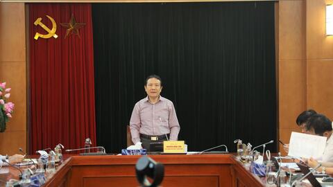 Hội nghị tham vấn, cho ý kiến về một số nội dung phục vụ Tổng kết thực hiện Nghị quyết số 39-NQ/TW, ngày 16/8/2004 của Bộ Chính trị Khóa IX