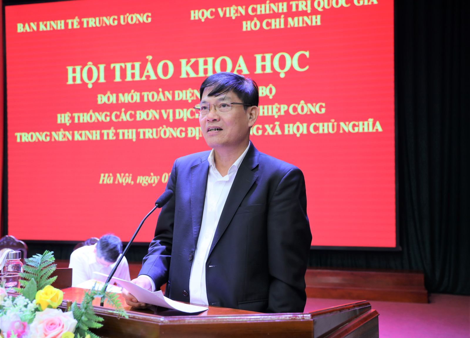 Hội thảo “Đổi mới toàn diện và đồng bộ hệ thống các đơn vị dịch vụ sự nghiệp công trong nền kinh tế thị trường định hướng xã hội chủ nghĩa”