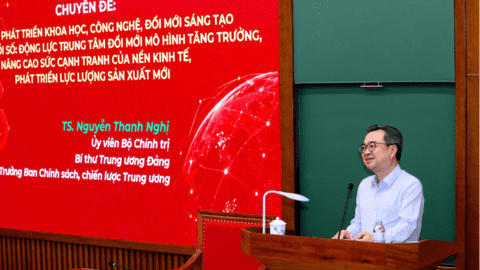 Đồng chí Nguyễn Thanh Nghị, Ủy viên Bộ Chính trị, Bí thư Trung ương Đảng, Trưởng Ban Chính sách, chiến lược Trung ương báo cáo chuyên đề tại Chương trình bồi dưỡng, cập nhật kiến thức đối với Ủy viên Ban Chấp hành Trung ương Đảng khóa XIV  (Lớp thứ hai)