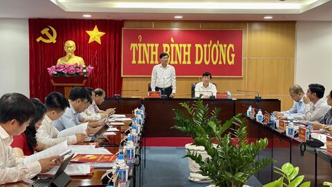 Đoàn công tác của Ban Kinh tế Trung ương làm việc với Thường trực Tỉnh ủy Bình Dương về việc thực hiện Chỉ thị số 37-CT/TW
