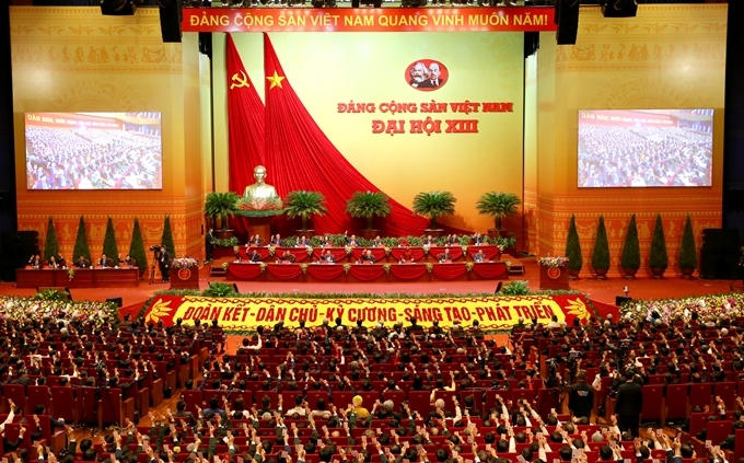 Mỗi cán bộ đảng viên nắm vững nội dung cơ bản, cốt lõi và những điểm mới trong các văn kiện Đại hội, từ đó thực hiện đúng đắn, sáng tạo Nghị quyết